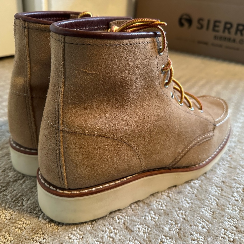 AS NEW women’s red wing moc toe boots 3376 sand Mojave rough out suede size 9.5 - Picture 9 of 14